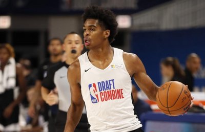 ​2021年NBA选秀球员之约什-克里斯托弗