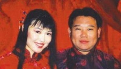 ​郭德纲的现任妻子王惠近照曝光，又高又壮，是郭麒麟后妈