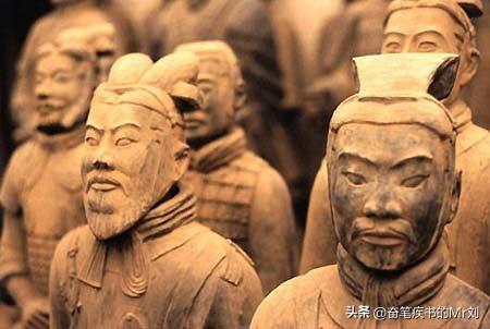 秦始皇陵兵马俑的外形特点(秦始皇陵兵马俑的外观介绍)
