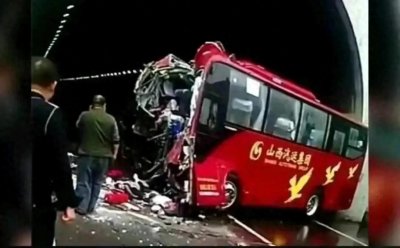 江苏旅行团大巴撞隧道,致14人丧生,37人受伤现场视频曝光太惨烈