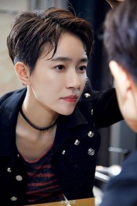 短发迷人的焦俊艳!你喜欢吗?