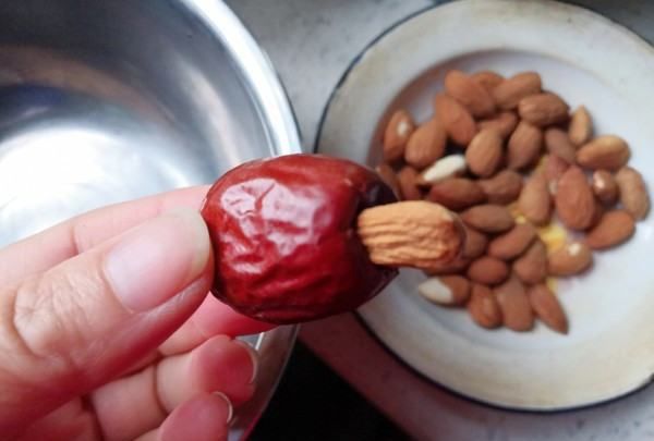 奶枣是啥做的,奶枣是什么图4