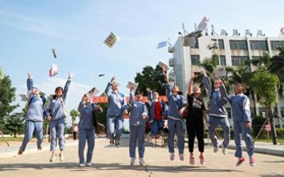 ​高考估分，和成绩公布时的分数相差多少？班主任说出了实话