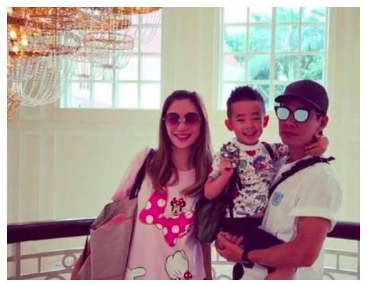 “陈冠希事件”波及女星人数高达15位,为啥只有应采儿全身而退?