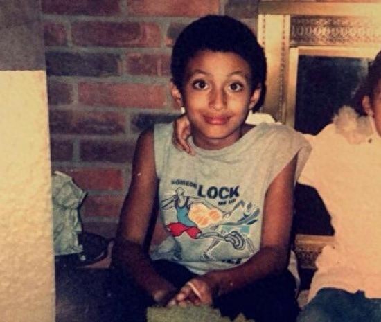 库兹马从小到大帅照，一双大眼睛令人羡慕，真是又帅又能打