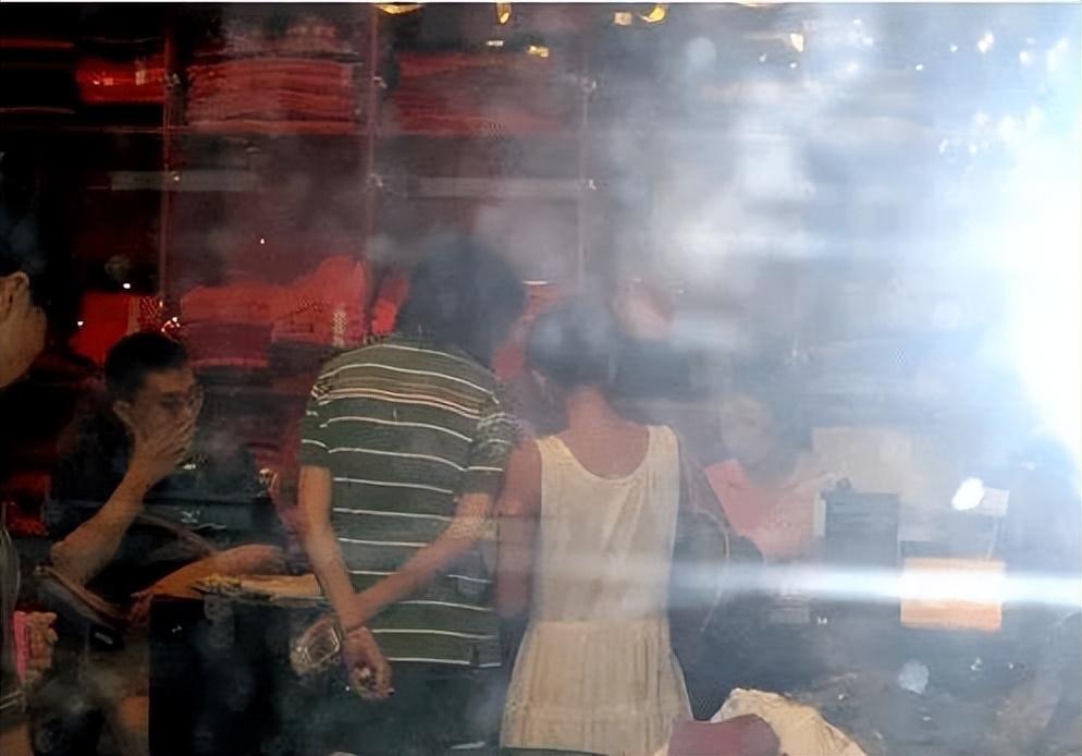 张亚东(张亚东的“浪荡情史”)