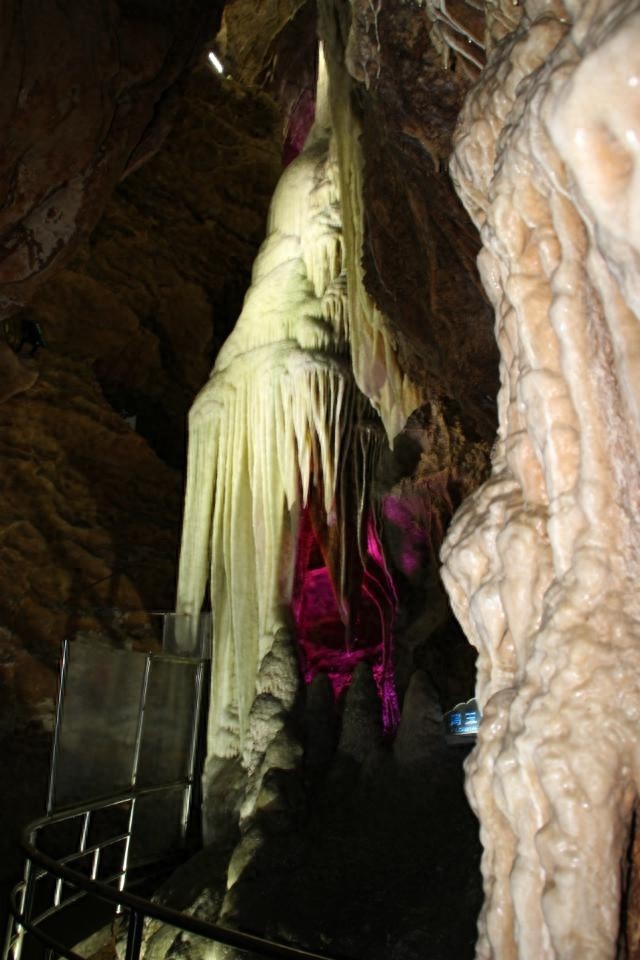 丰都神秘洞窟——雪玉洞等你来揭密