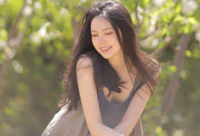​带樱花的女微信网名